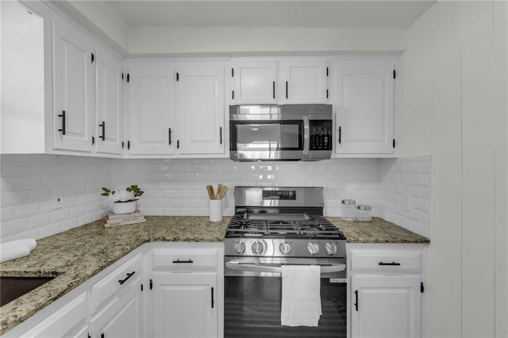 5224 N Cambridge Avenue — photo 12