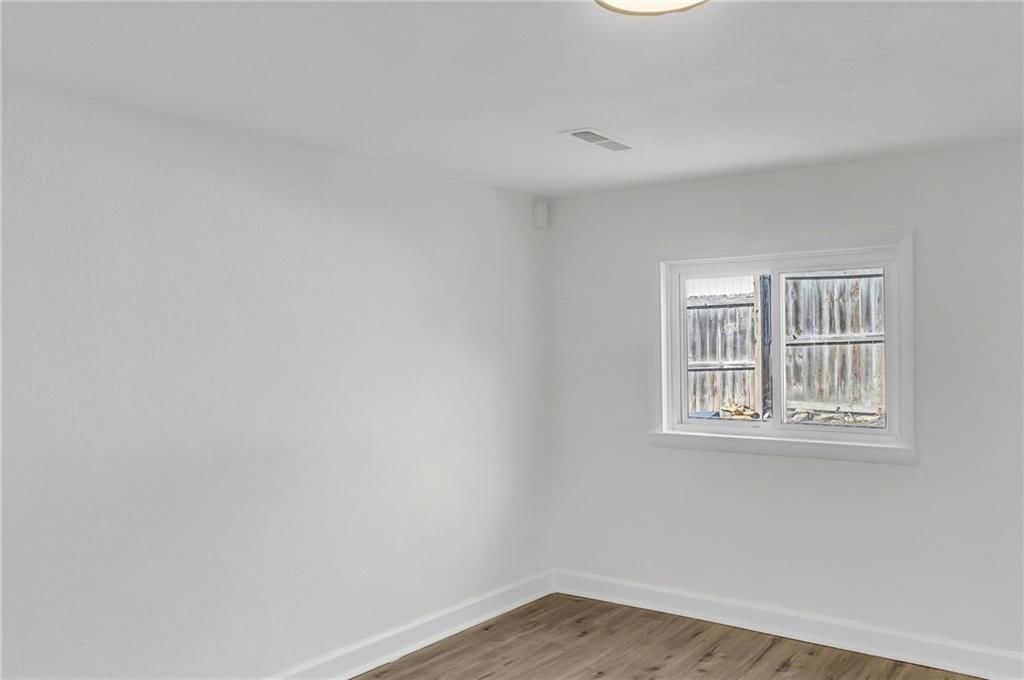 5224 N Cambridge Avenue — photo 27
