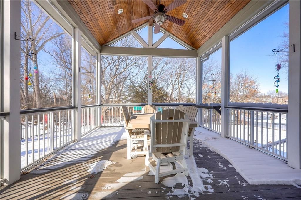 2440 NW Shady Bend Lane — photo 45