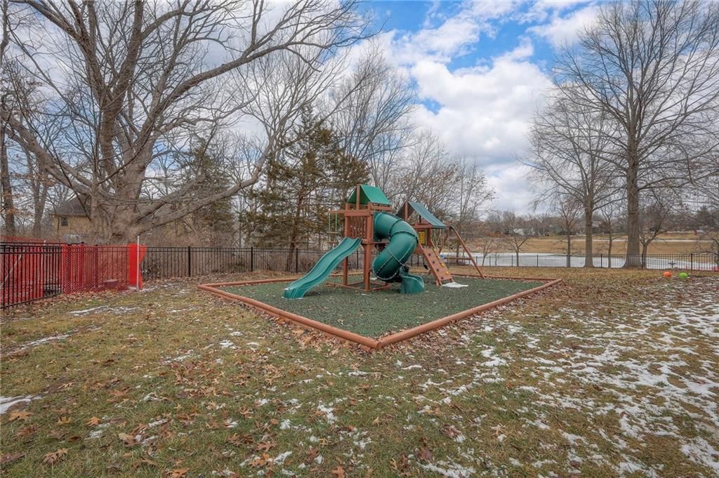 2440 NW Shady Bend Lane — photo 51