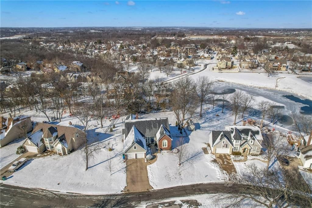 2440 NW Shady Bend Lane — photo 59