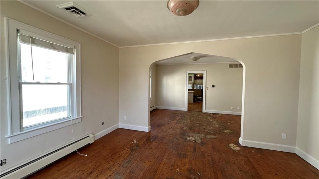 717 W 7th Street — photo 3