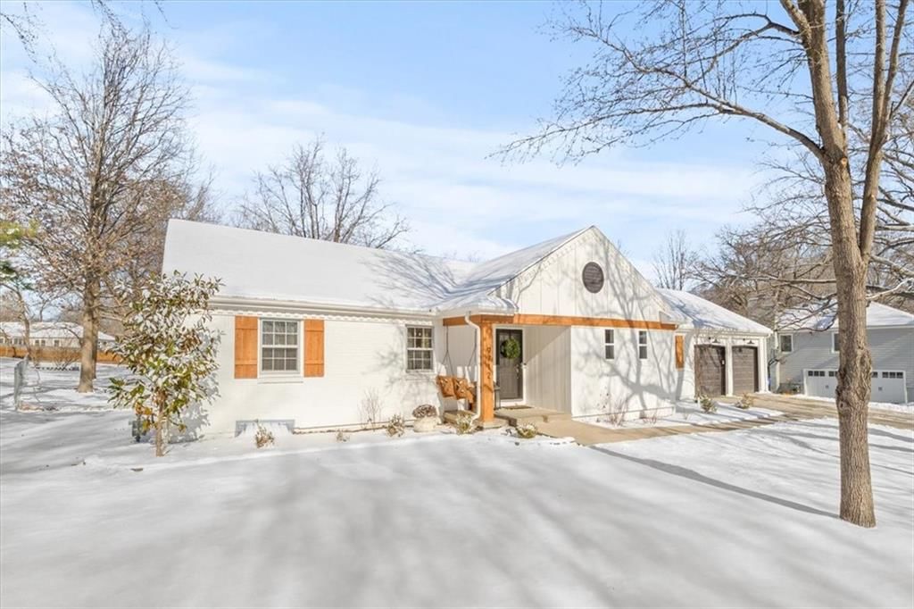 9712 Mohawk Drive — photo 2