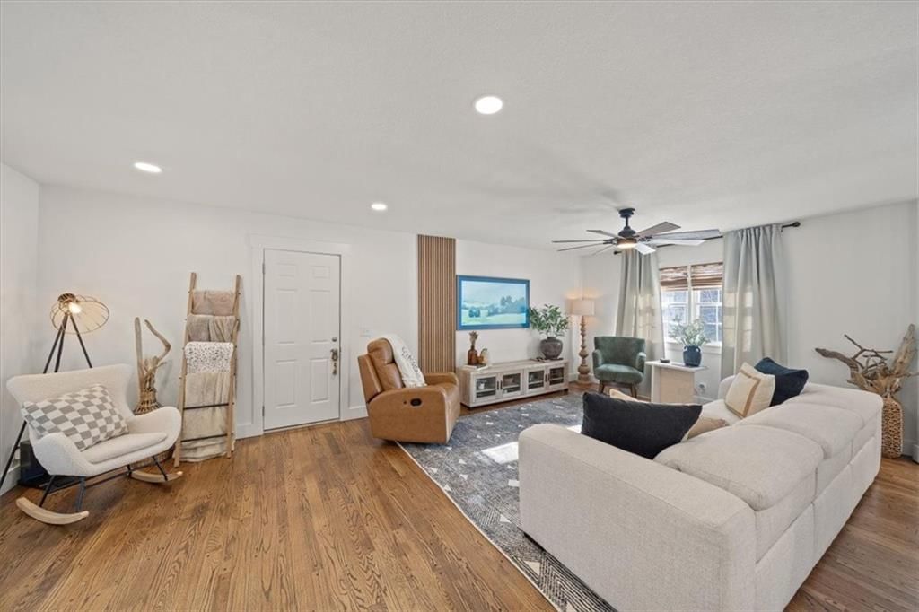 9712 Mohawk Drive — photo 13