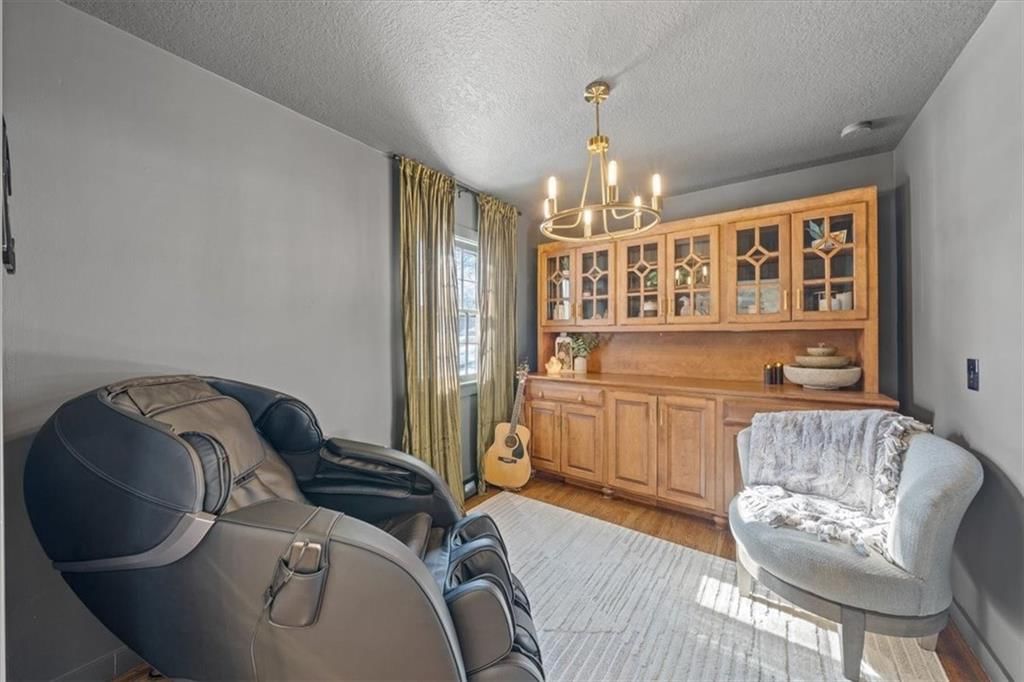 9712 Mohawk Drive — photo 16