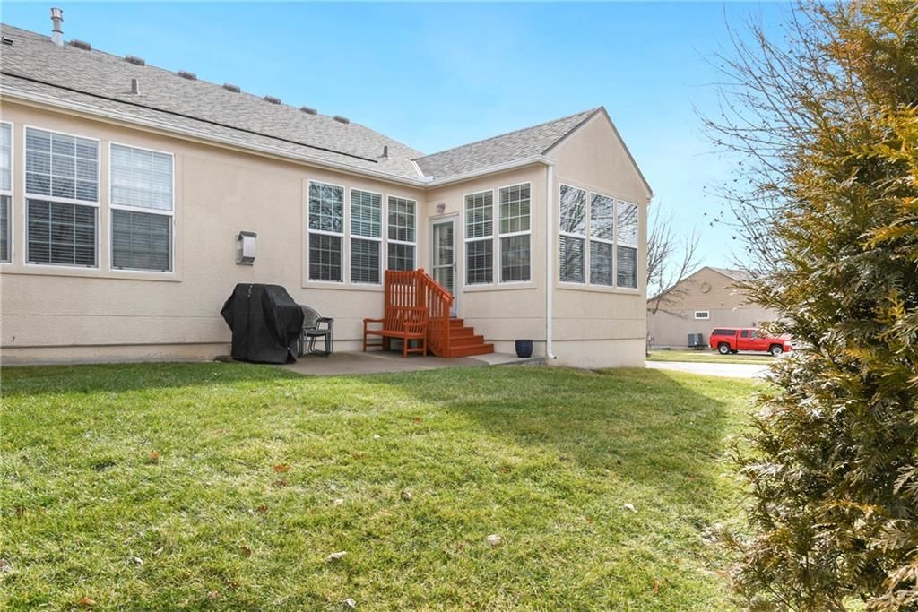 22484 W 113th Street — photo 38