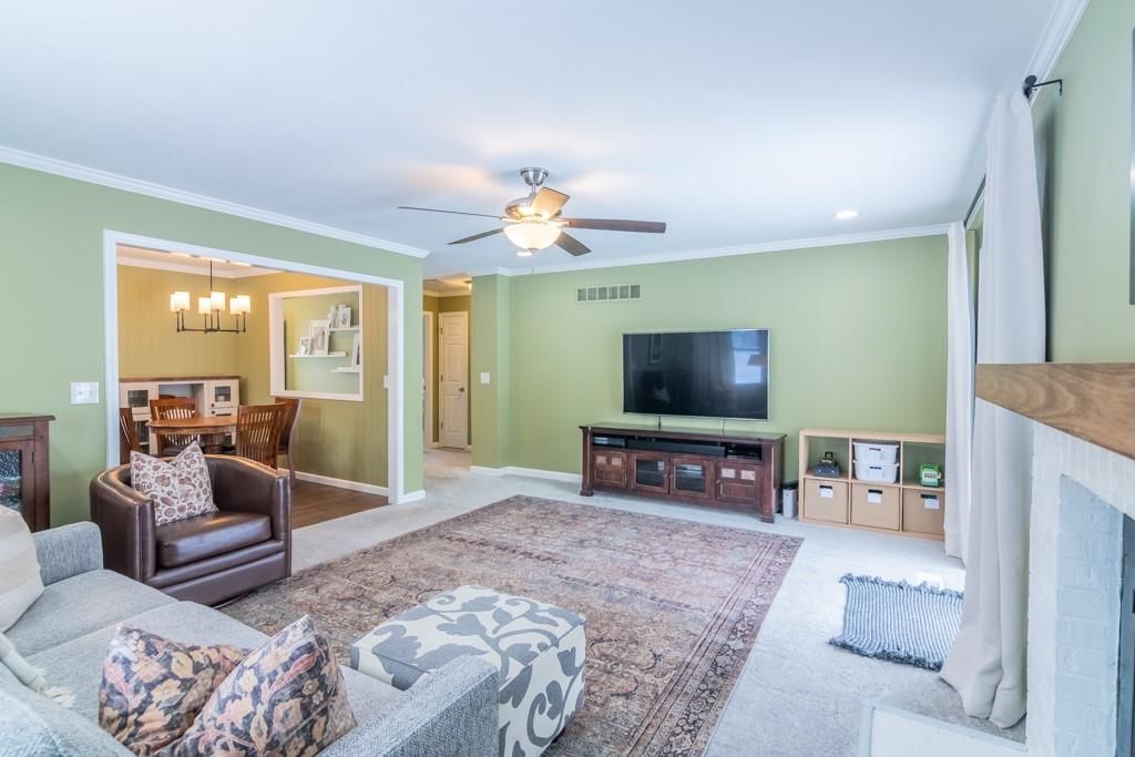 6204 Rene Street — photo 6
