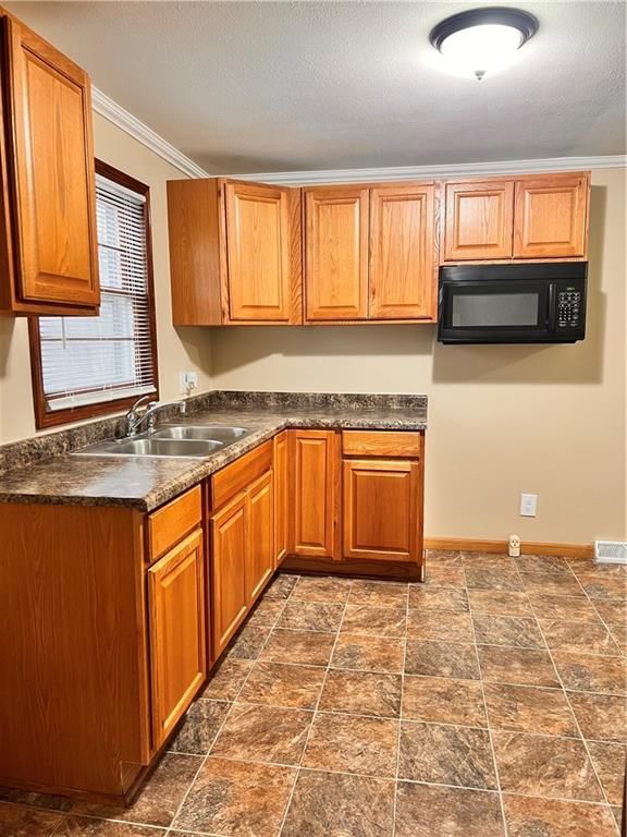1601 Santa Fe Street — photo 9