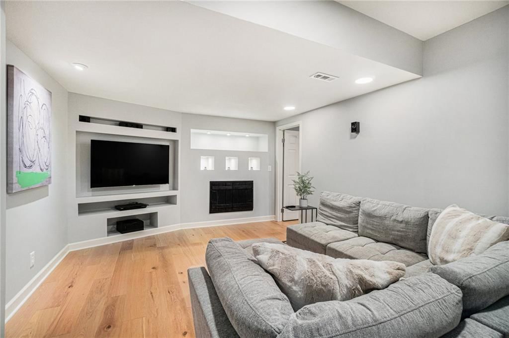 23501 W 72nd Terrace — photo 30
