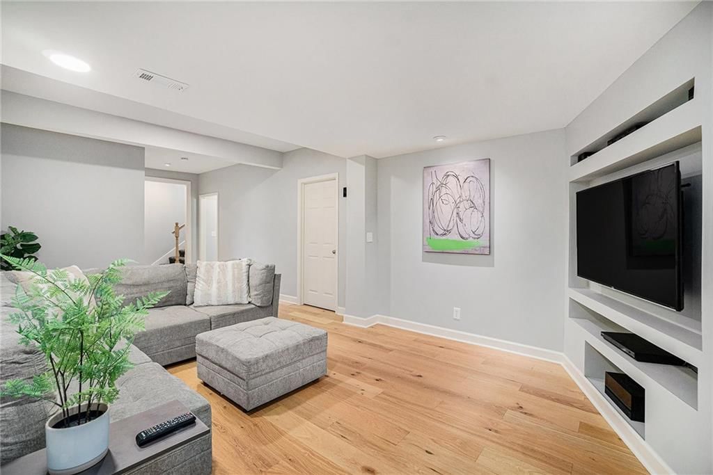 23501 W 72nd Terrace — photo 31