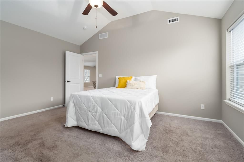 504 Perry Street — photo 17