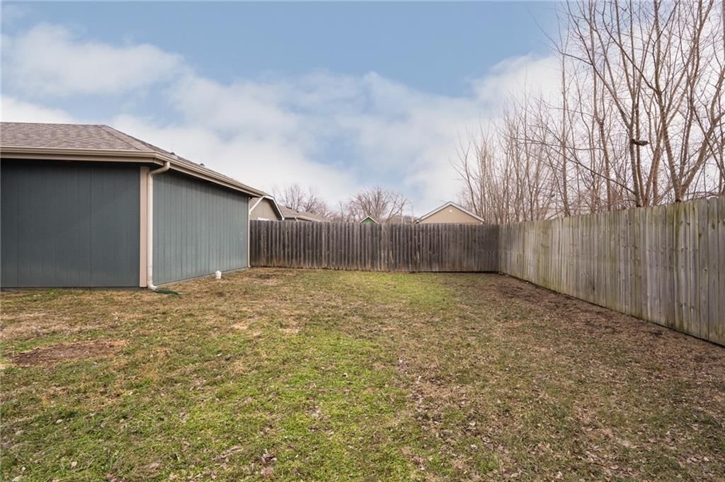 504 Perry Street — photo 31