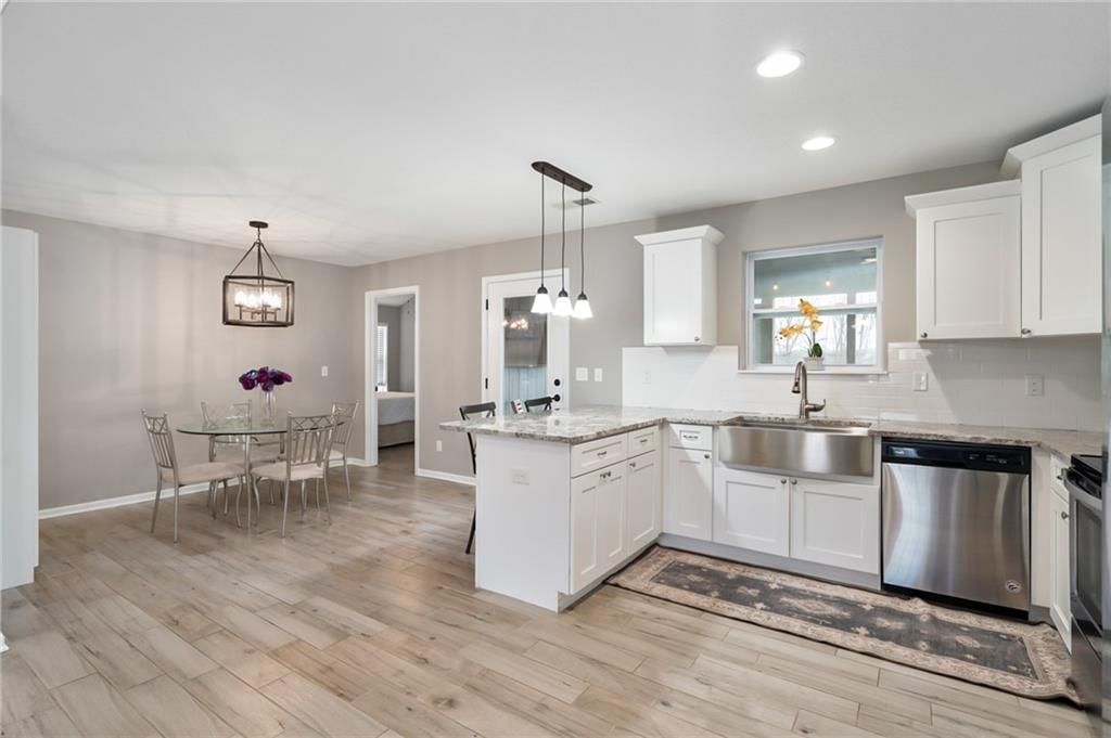504 Perry Street — photo 10