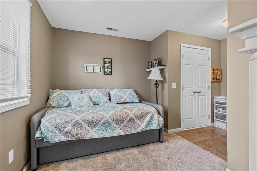 705 Hickory Street — photo 15