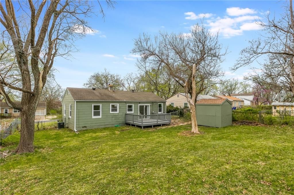 6303 E 148th Terrace — photo 3