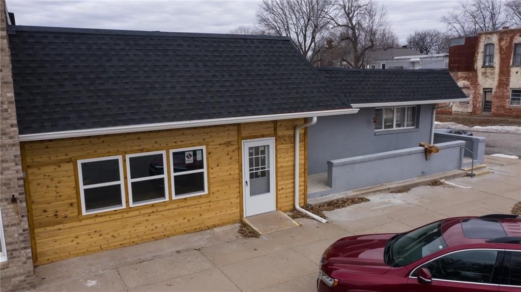 101/103 W Nodaway Street — photo 2