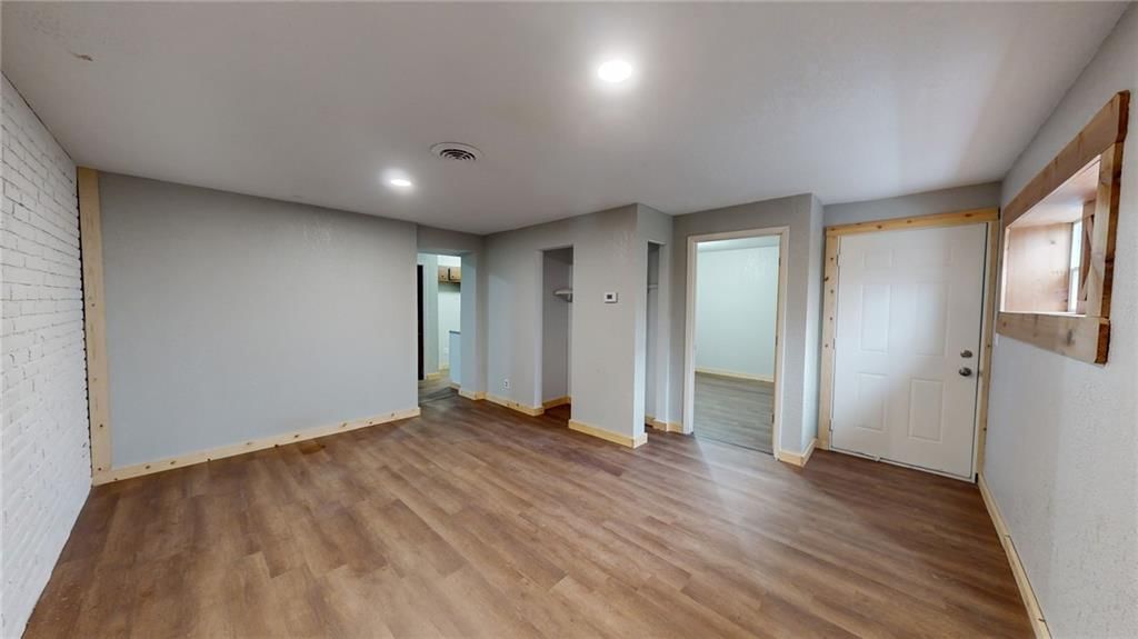 101/103 W Nodaway Street — photo 16