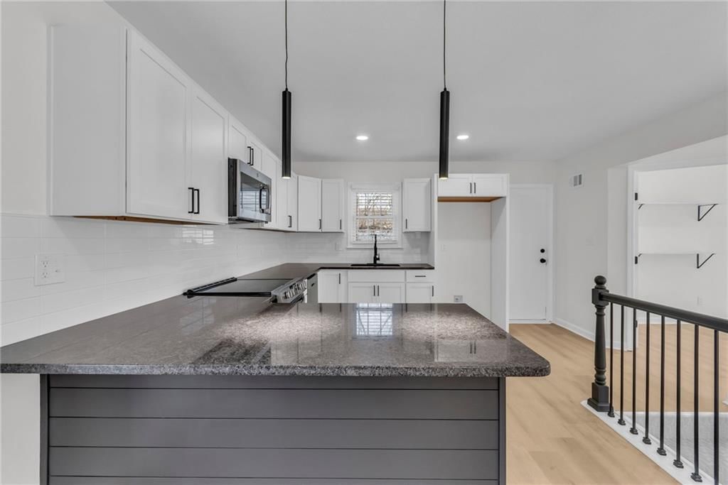 7621 Hampton Road — photo 11