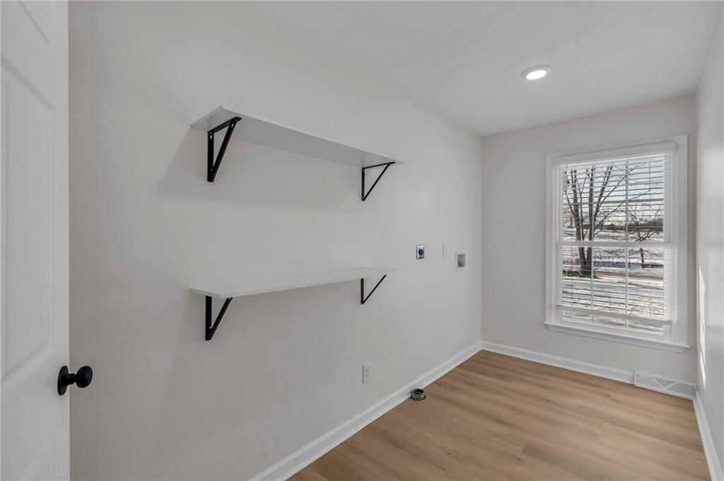 7621 Hampton Road — photo 12