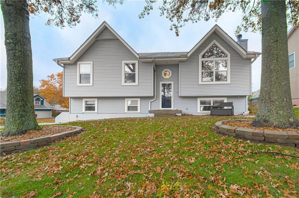 3600 NW Hidden Pointe Drive — photo 3