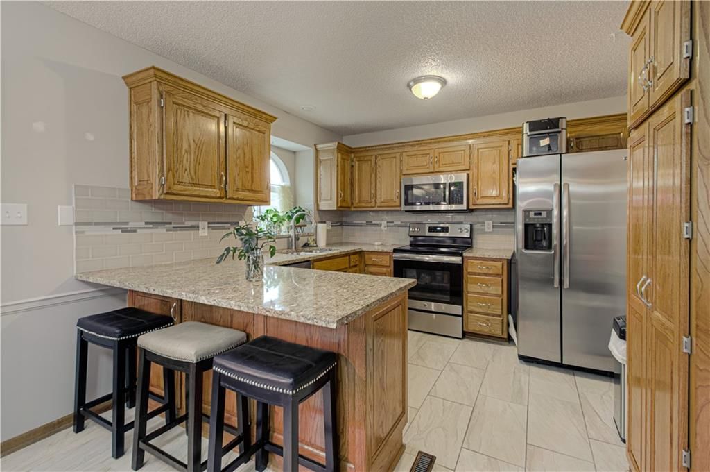 3600 NW Hidden Pointe Drive — photo 5