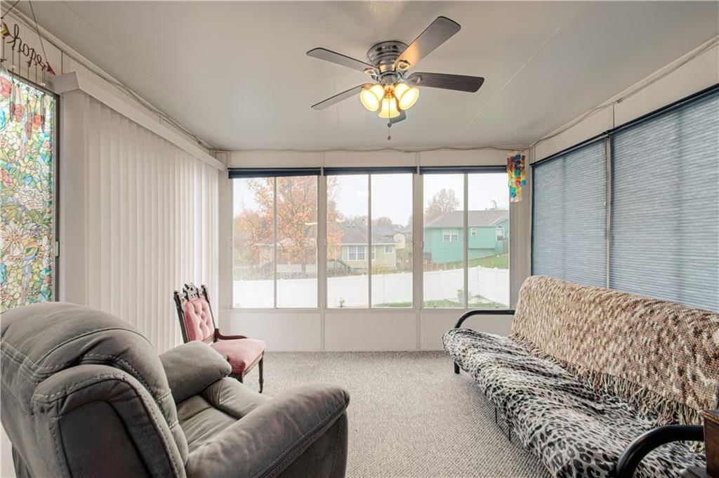 3600 NW Hidden Pointe Drive — photo 6