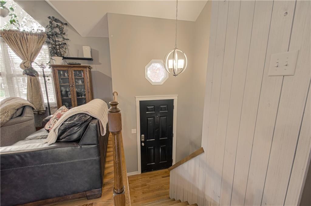 3600 NW Hidden Pointe Drive — photo 9