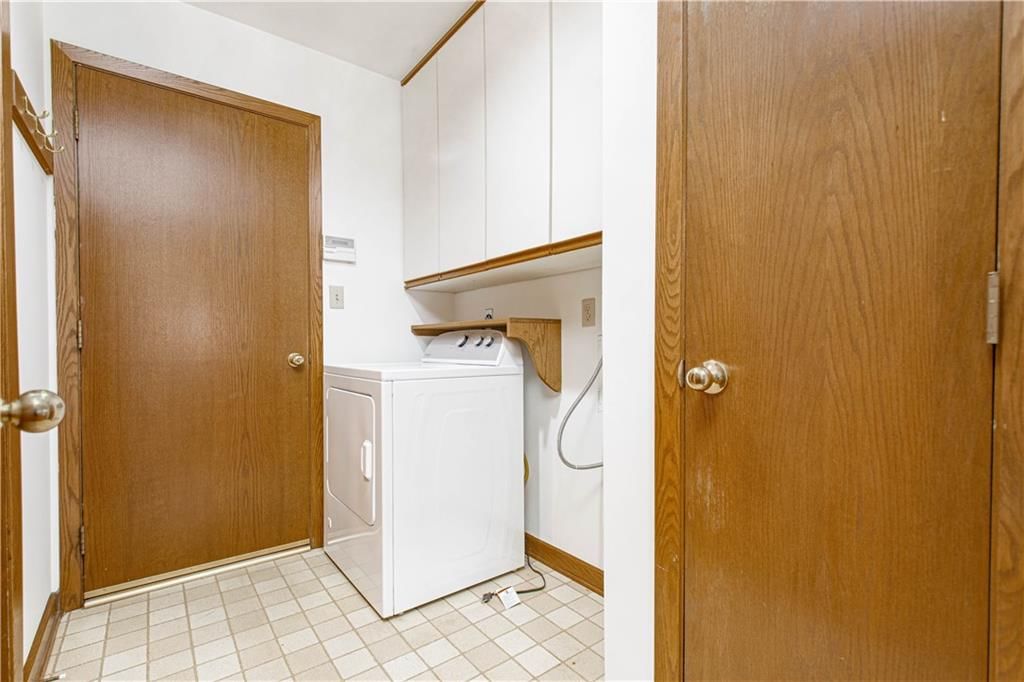 217 NW Ponderosa Street — photo 35