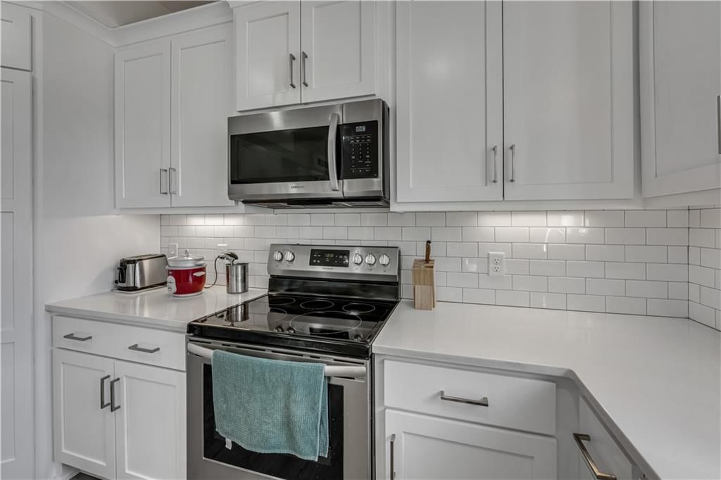 1240 Estates Drive — photo 37