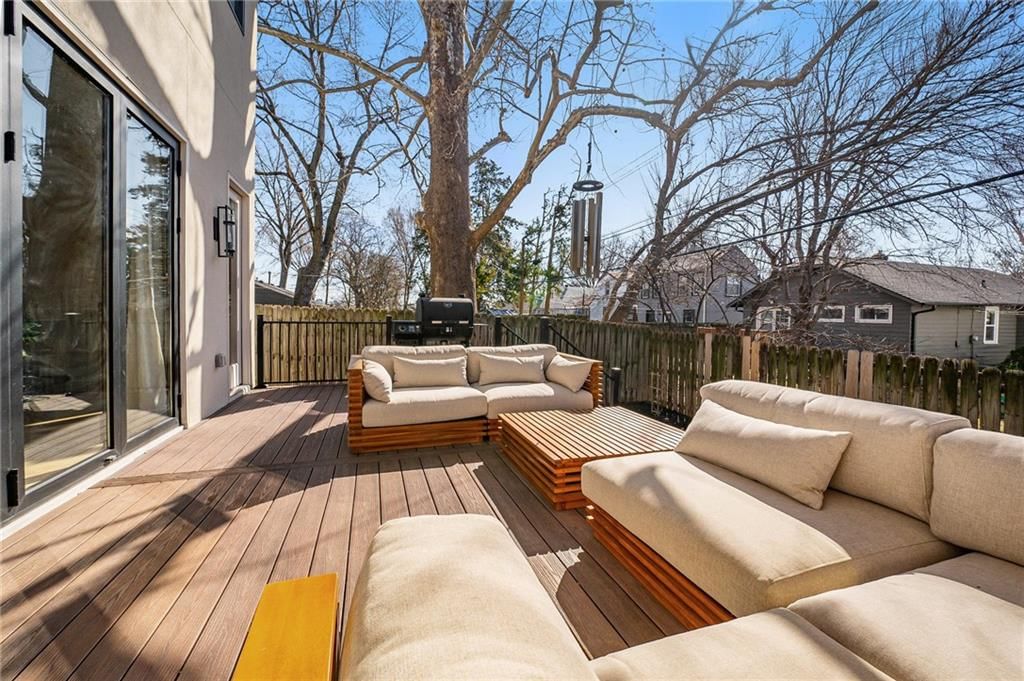 2023 W 47th Terrace — photo 35