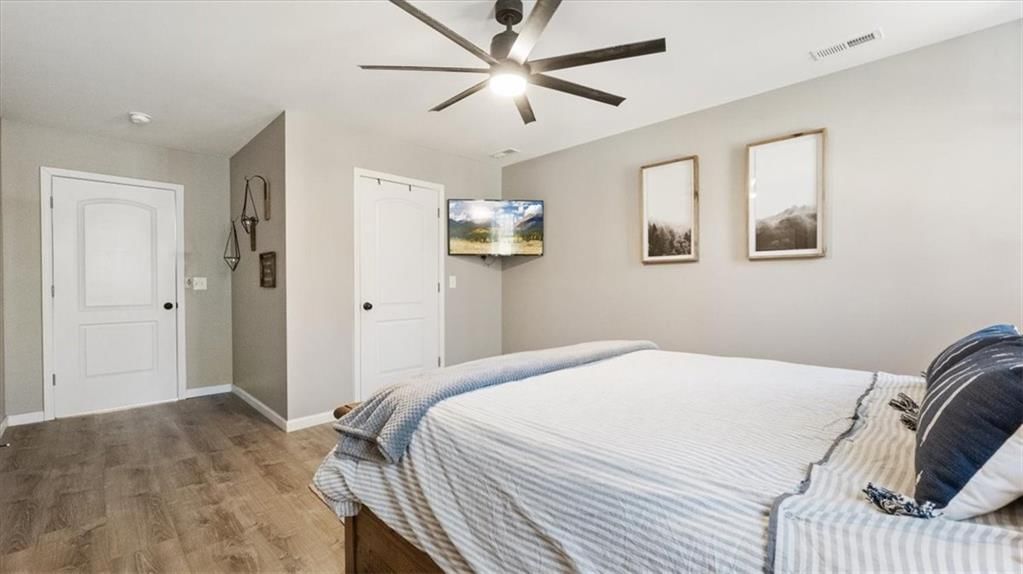 11004 Delong Drive — photo 10