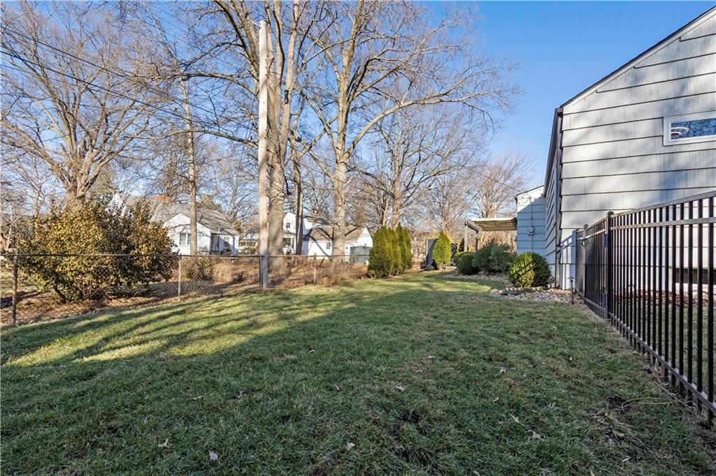 5214 Aberdeen Circle — photo 50