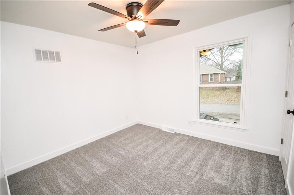2725 S Queen Ridge Drive — photo 18