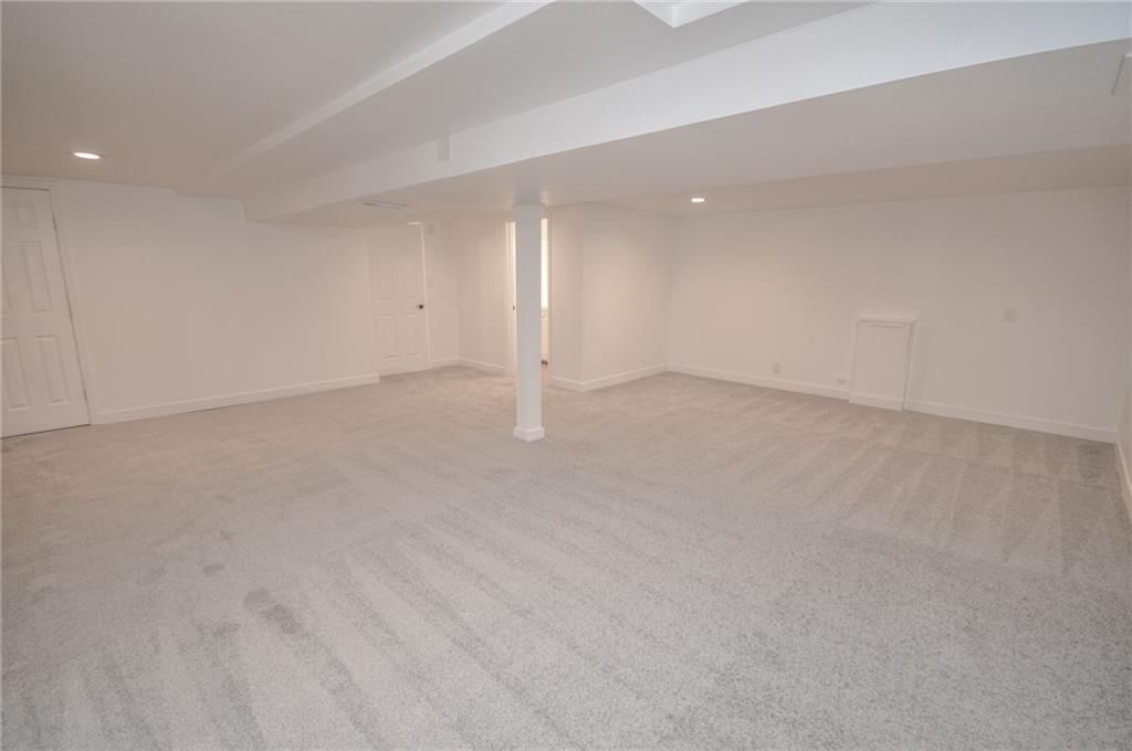 2725 S Queen Ridge Drive — photo 32