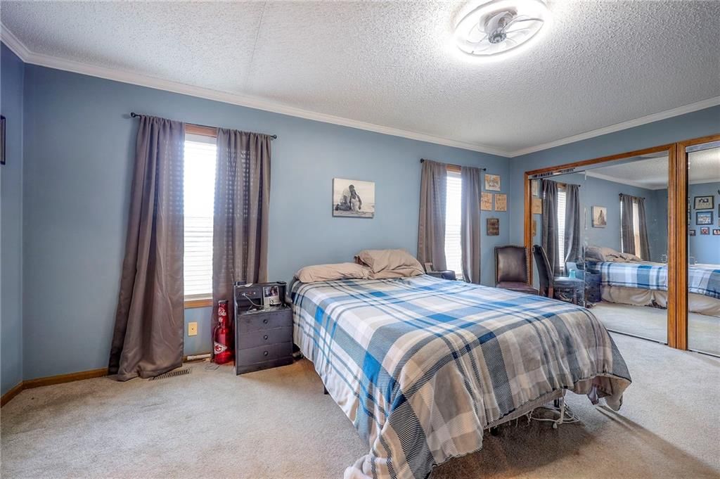66 Iowa Drive — photo 16
