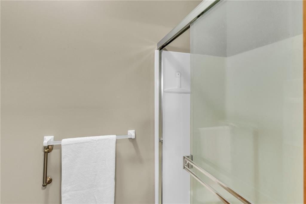 1820 SE Ridgewood Drive — photo 25
