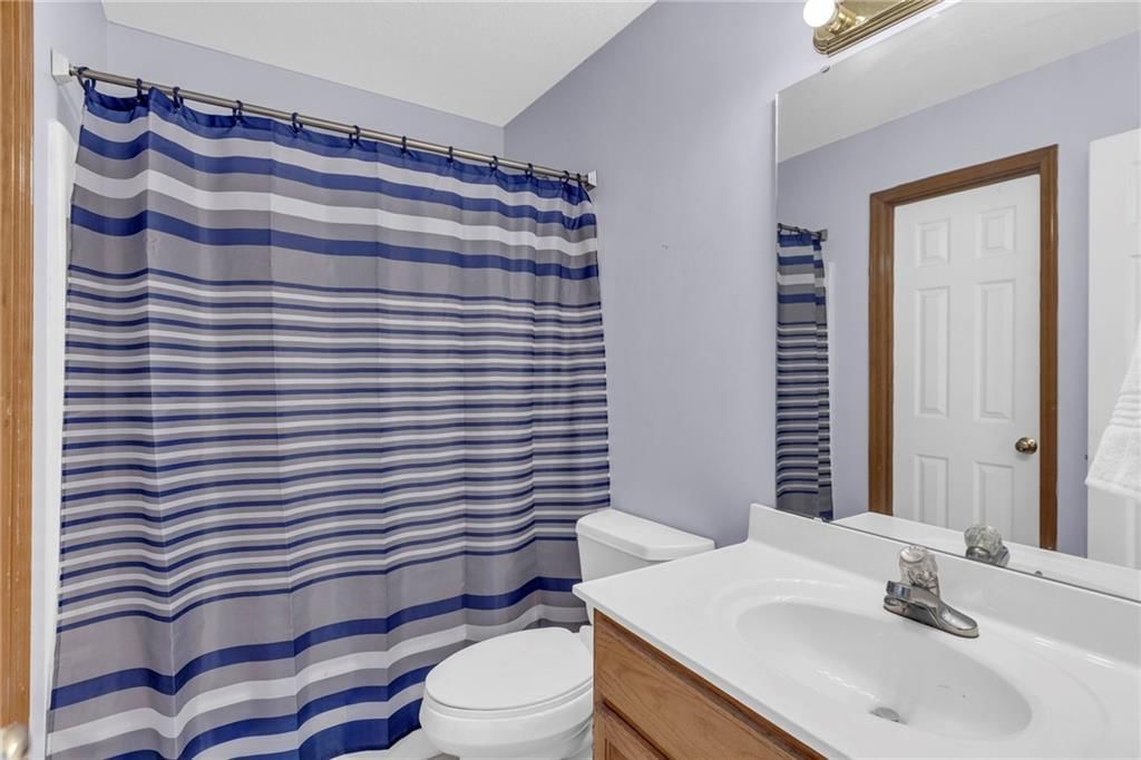 1820 SE Ridgewood Drive — photo 32