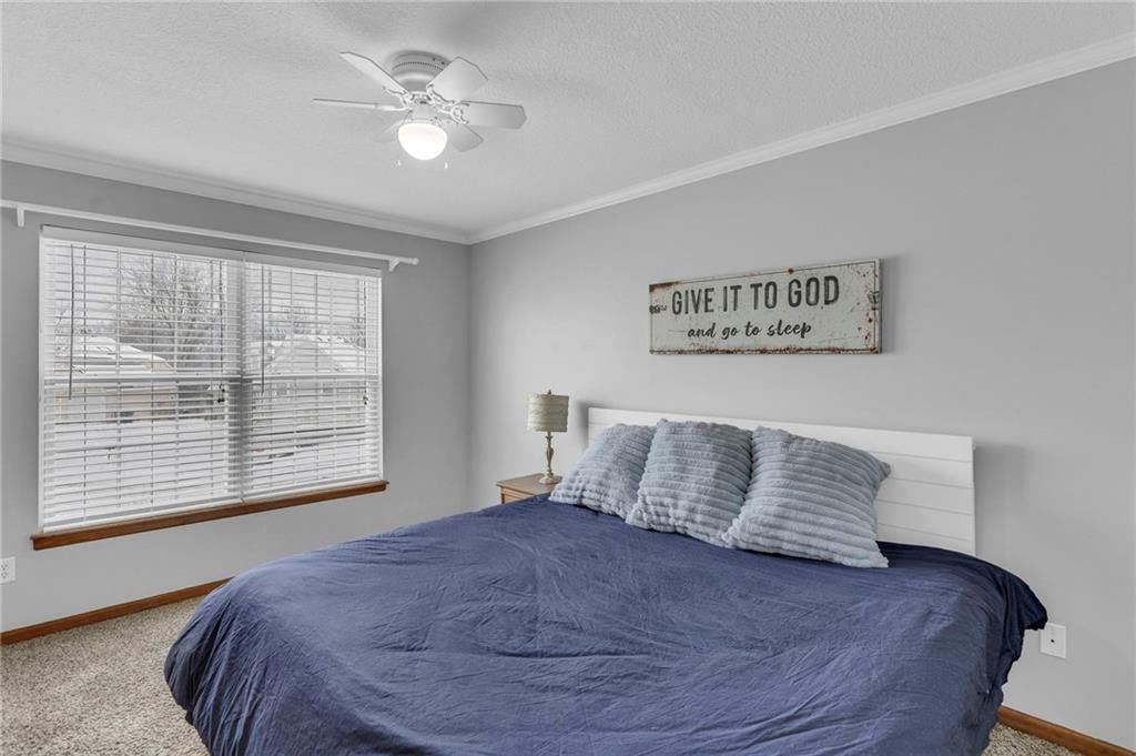 1820 SE Ridgewood Drive — photo 33