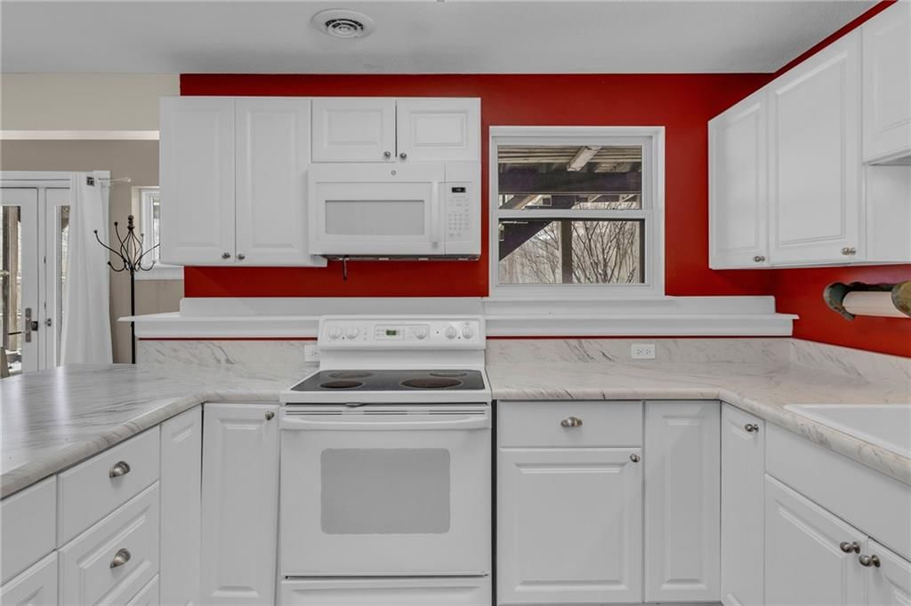 1820 SE Ridgewood Drive — photo 42
