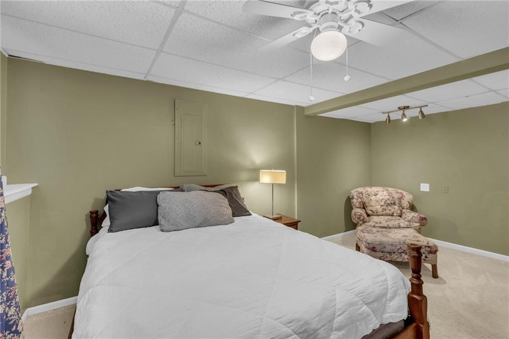 1820 SE Ridgewood Drive — photo 46