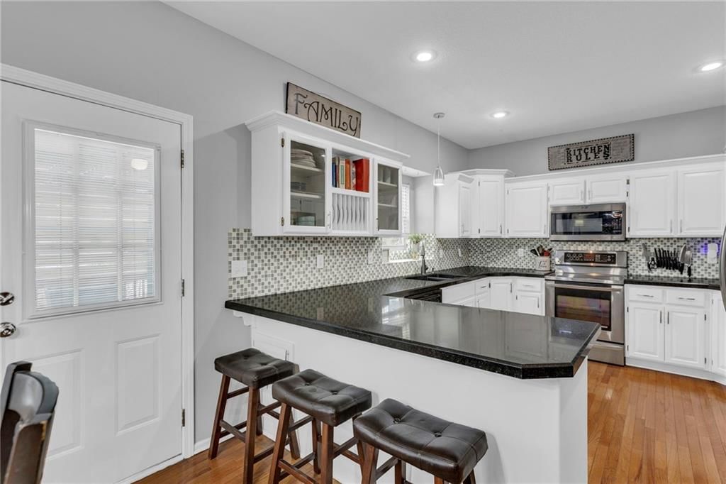 1820 SE Ridgewood Drive — photo 10