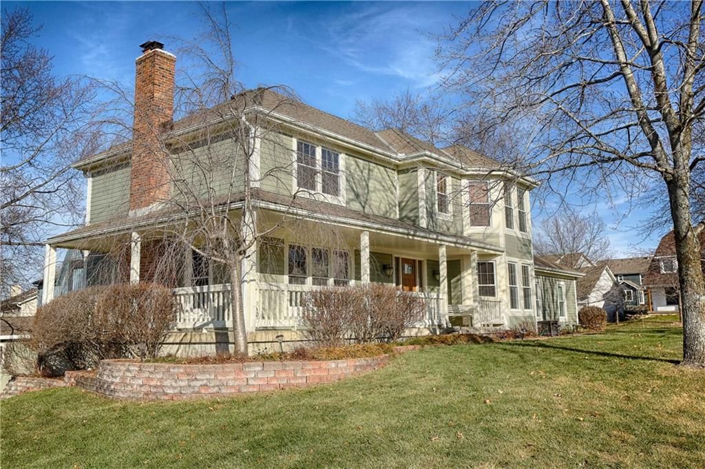 740 N Persimmon Drive — photo 3