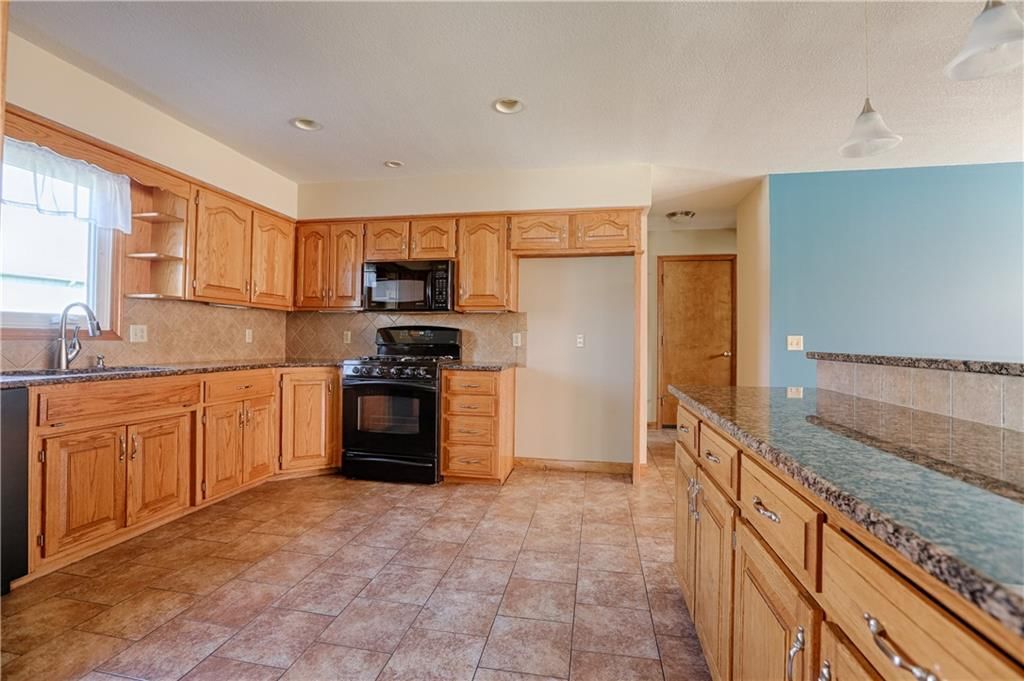 740 N Persimmon Drive — photo 10