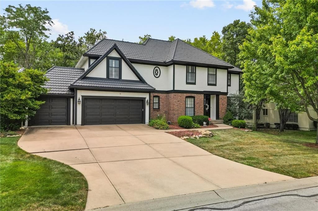 6104 NE Fairview Road — photo 2