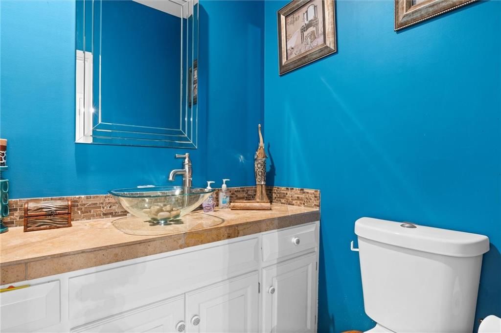 6104 NE Fairview Road — photo 27
