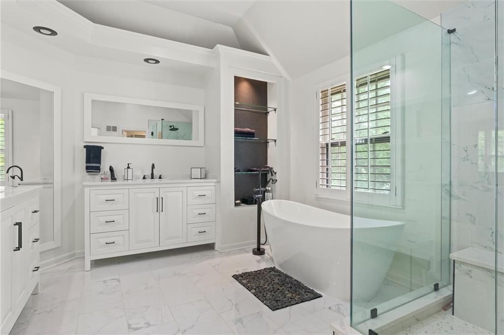 6104 NE Fairview Road — photo 35