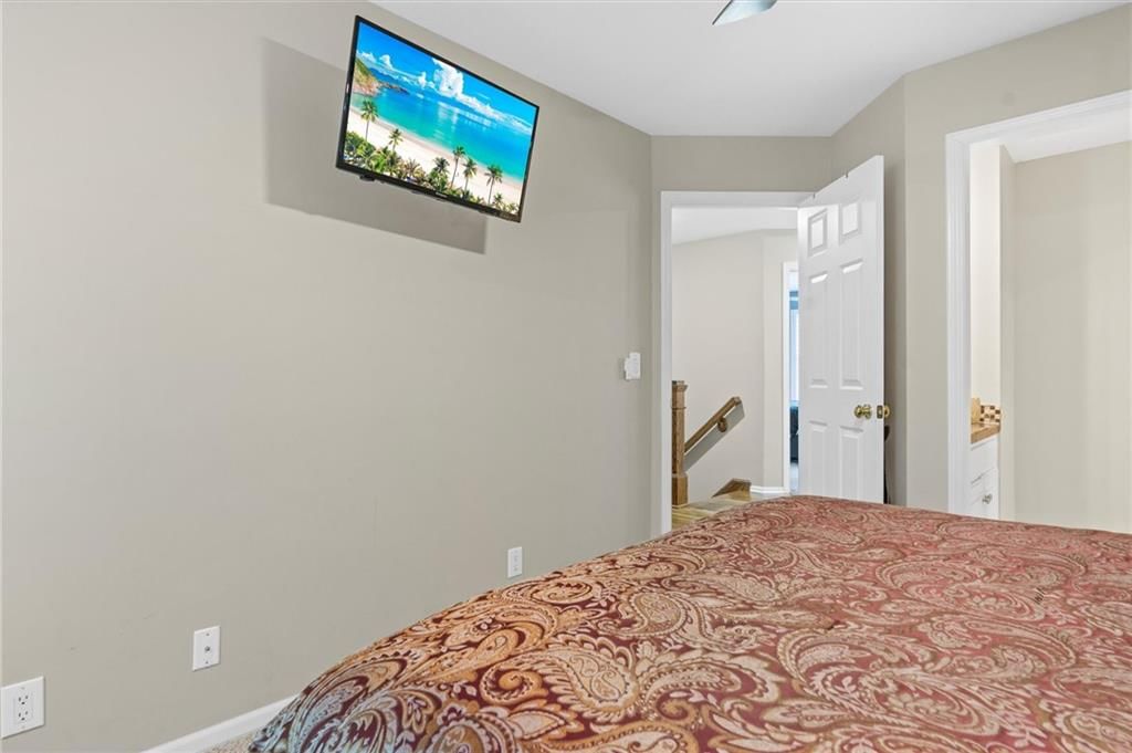 6104 NE Fairview Road — photo 49