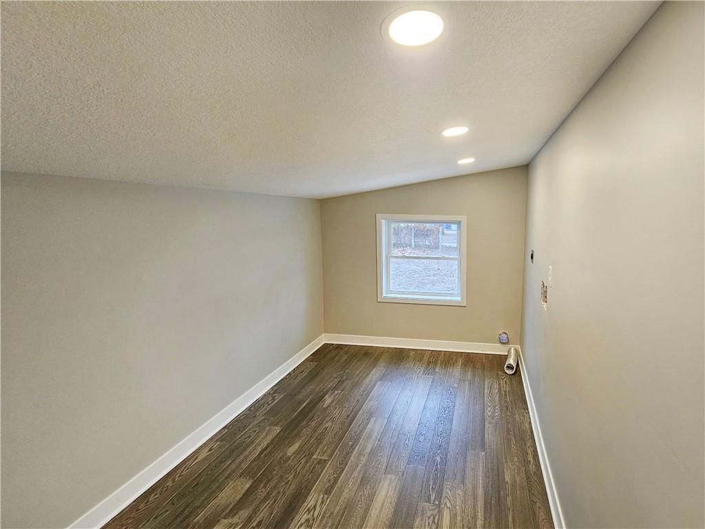 805 S Main Street — photo 14