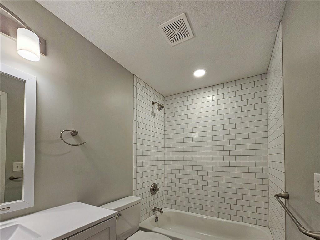 805 S Main Street — photo 16