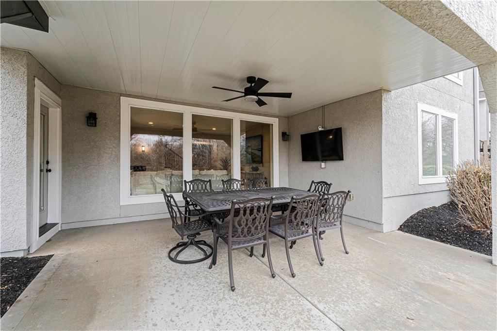 16616 Lucille Street — photo 42